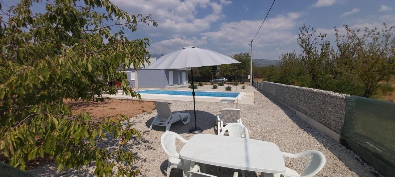 Villa Urban House M & M Mostar Exterior foto